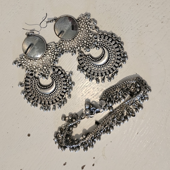 Large Lot, Indian Bollywood Style Gold Tone Bridal Jewelry Necklaces Earrings - Picture 10 of 12